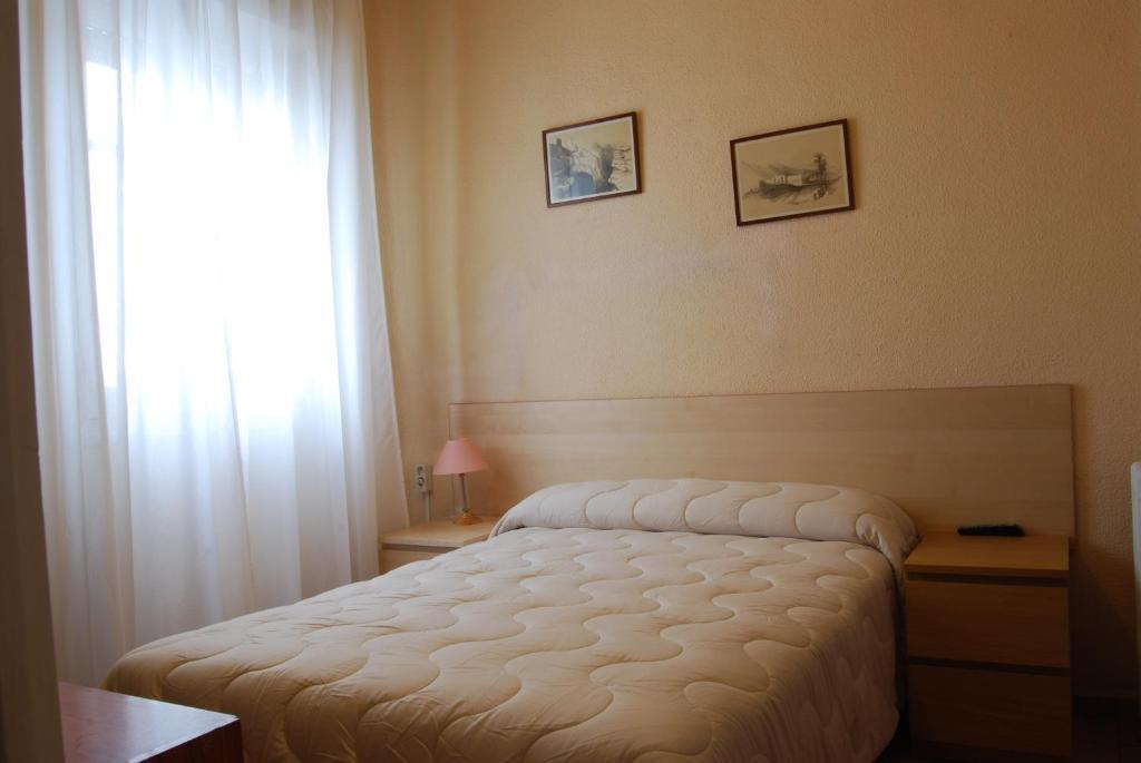Hostal America Madrid Habitación foto